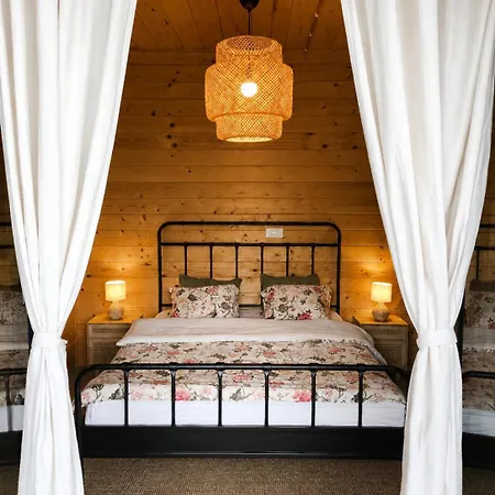 Boho Forest Retreat *