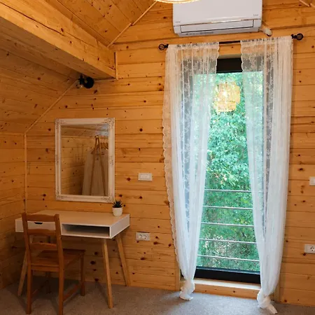 Boho Forest Retreat Holiday home Novo Mesto