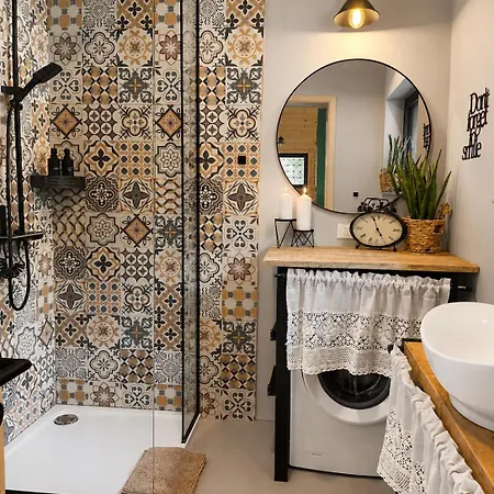 Boho Forest Retreat Holiday home